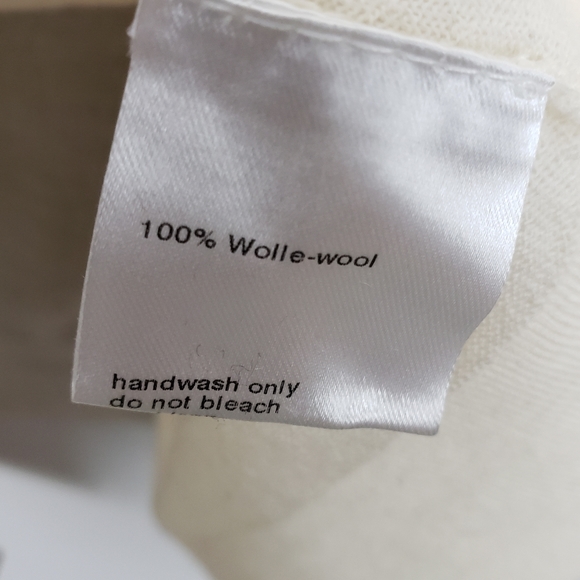 A-K-R-I-S-  •punto 100% Wool Color Blocked Sweater - Picture 7 of 8